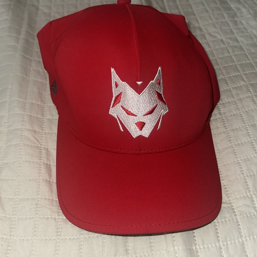 Atlas premiere hat